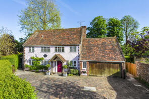 Farthingale House, Common Road, Chichester PO18 9LG