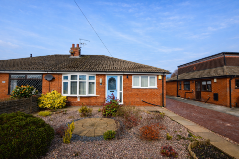 Balmoral Avenue, Lowton, Warrington, WA3 2ER