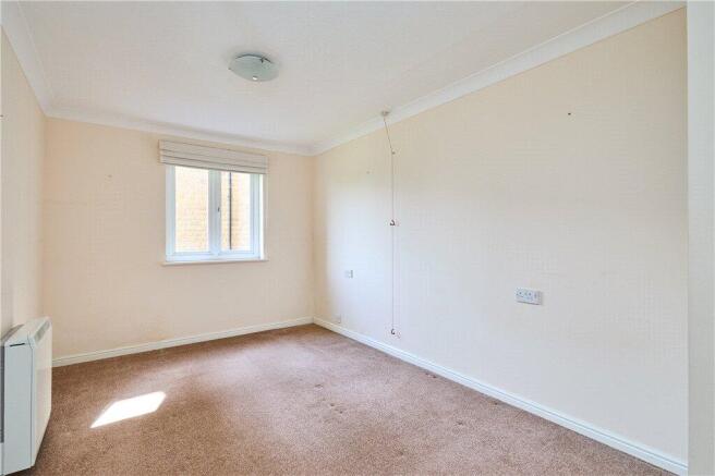 1 bed Apartment for sale Image 6