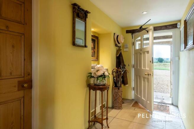 Hallway, Banbury House, Great Easton