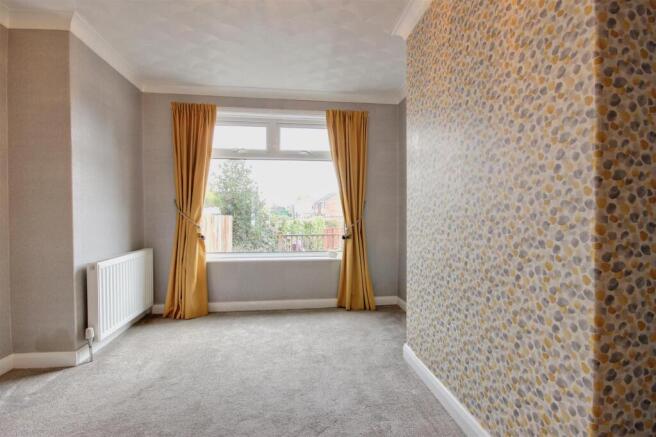 3 bed Town House for sale Image 6