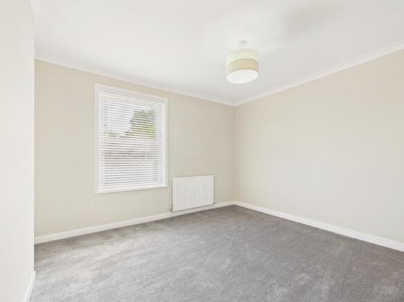 3 bed Terraced for sale Image 7