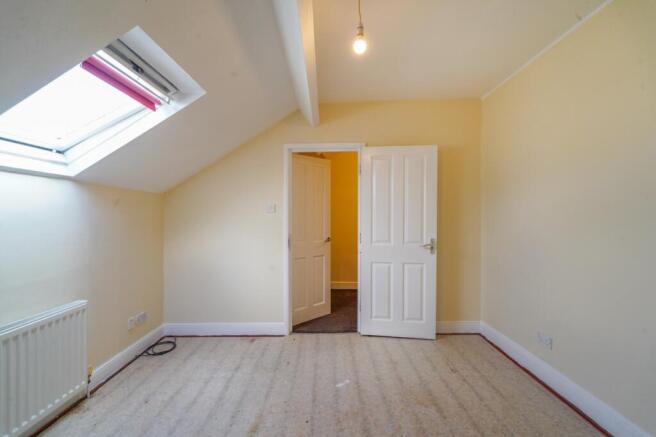 2 bed Flat for sale Image 10