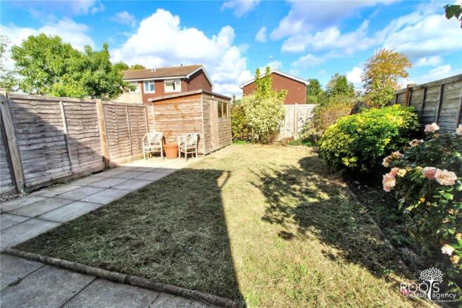 Winston Way, Thatcham, Berkshire, RG19 photo 4