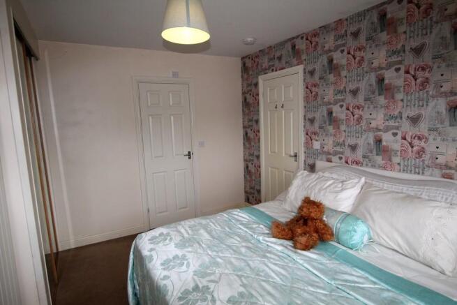 MASTER BEDROOM C