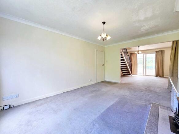3 bed Semi-Detached Bungalow for sale Image 3