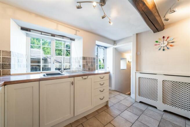 Kitchen-3.jpg