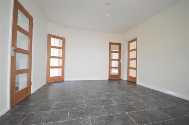 Dining room.JPG