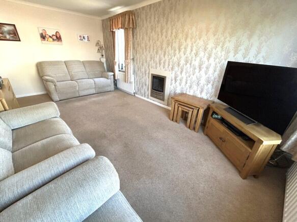 3 bed Detached Bungalow for sale Image 5