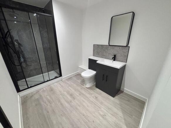 1 bed Apartment to rent Image 4