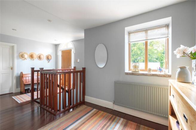 3 bed Detached for sale Image 8