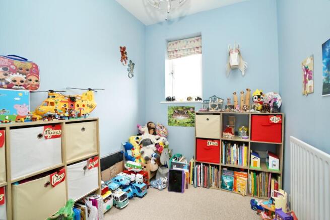 Photo 10