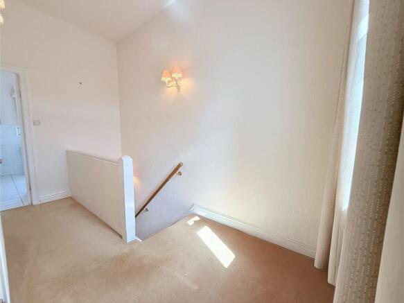 2 bed Terraced for sale Image 11