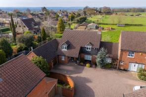 6, Shepherds Drove, Trowbridge BA14 6DG