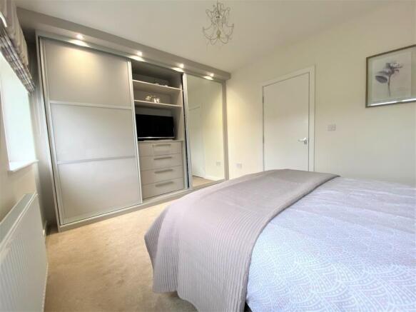 Master bedroom tv...