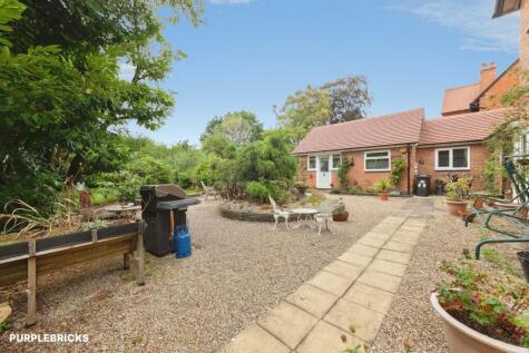 69 St. Bernards Road, Solihull, B92