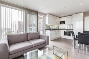 Flat 40, 3 Broadway House, High Street, Bromley BR1 1AH