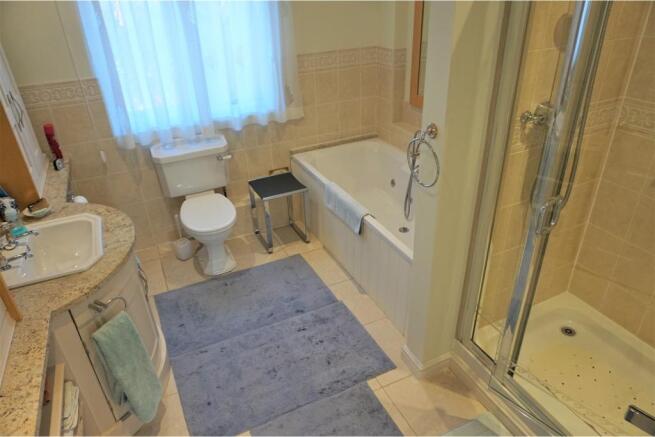 En-suite One