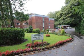 4, The Glen, Bolton BL1 5DB