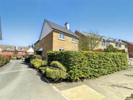 1, Coopers Court, Hindhead GU26 6FT