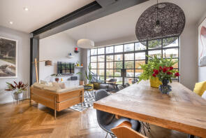 21, Burntwood Lane, London SW17 0JY
