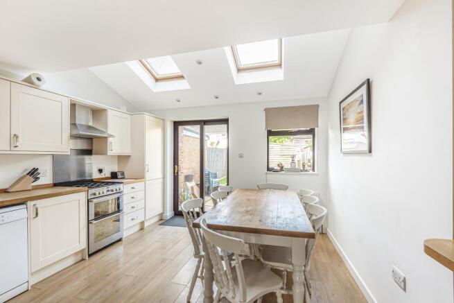 Kitchen 4