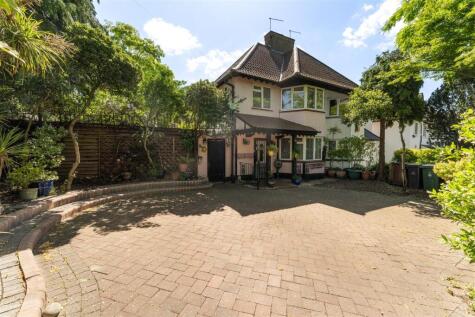Underwood Road, Highams Park