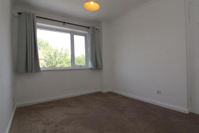 Bedroom 1.JPG