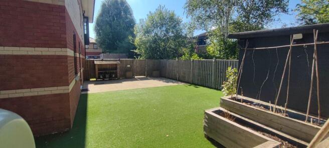 1 bed Apartment for sale Image 12