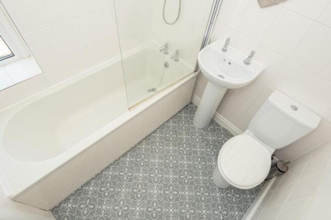 1 bed House to rent Image 12