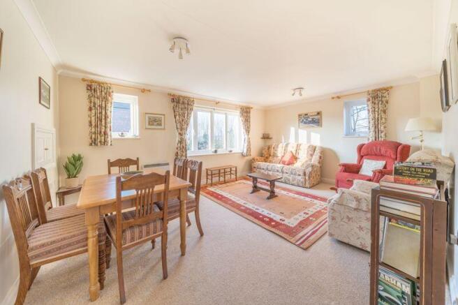Sitting / Dining Room