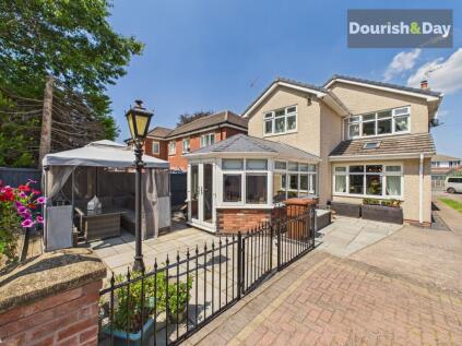 Norton Green Lane, Norton Canes, WS11