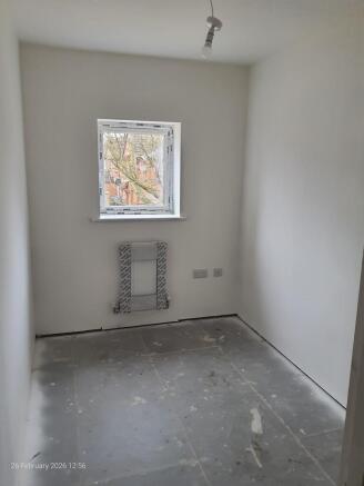 3 bed Semi-Detached to rent Image 12
