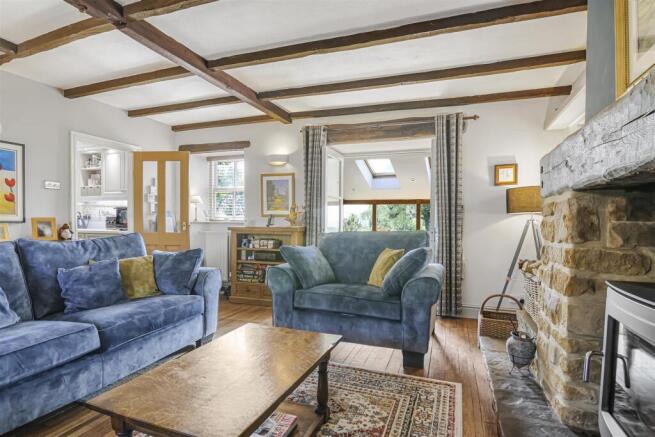 4 bed Detached for sale Image 5