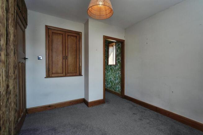 2 bed Semi-Detached for sale Image 11