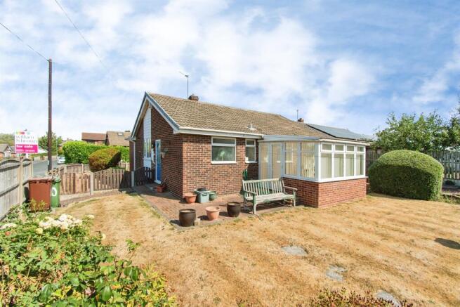 2 bed Detached Bungalow for sale Image 4