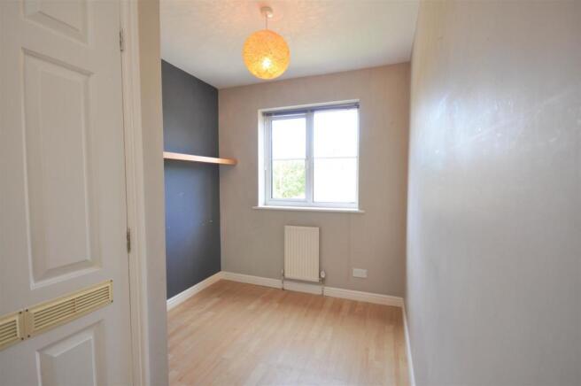 Bedroom 3/ Study Room