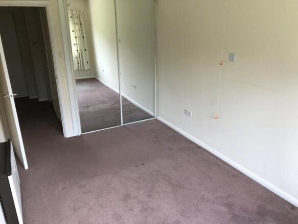 Bedroom 1 - View 2