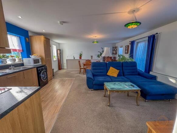 1 willow court-11.jpg