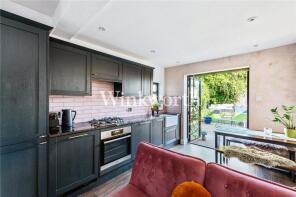 231b, Whittington Road, London N22 8YW