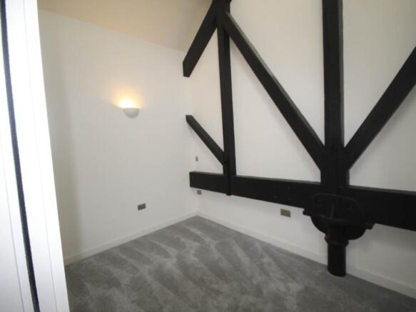 2 bed Flat to rent Image 7