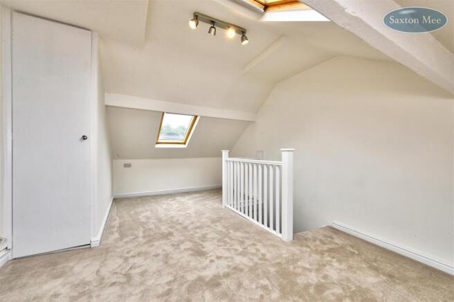4 bed Terraced for sale Image 12