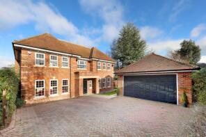 5 Redcliffe House, Barton Drive, Beaconsfield HP9 2DW