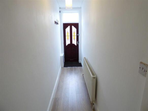 Entrance Hallway: