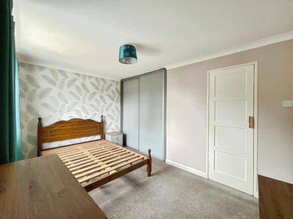 3 bed Semi-Detached for sale Image 10