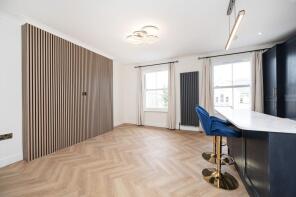 Flat C, 58, Colvestone Crescent, Hackney, London E8 2LH