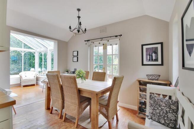 Dining to Conservatory.JPG