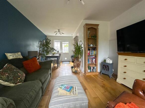 Tanner Close, Chippenham photo 5