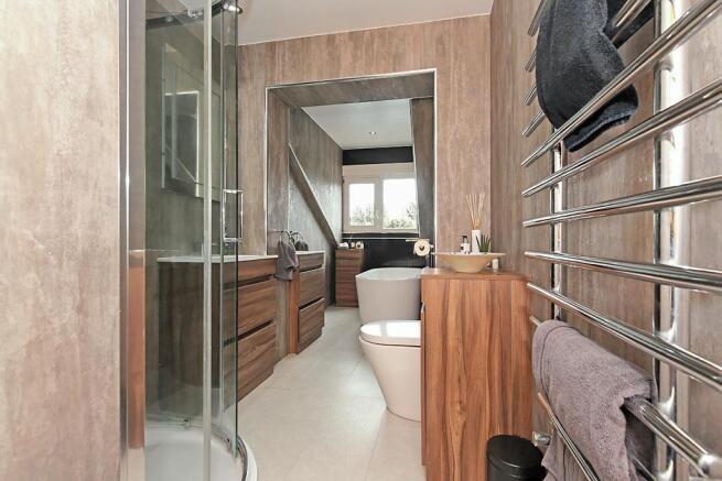 Mag-Bathroom.jpg