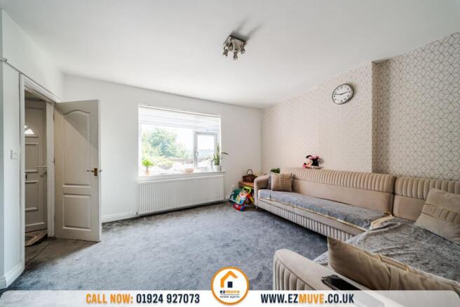 3 bed Terraced for sale Image 5